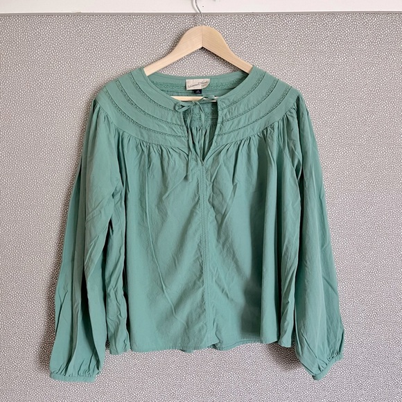 M Universal Thread Swing Tie Neck Top - Picture 1 of 6